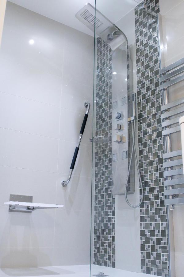 Lovely Studio Apartment With Access For Wheel-Chairs In Sydenham لندن المظهر الخارجي الصورة