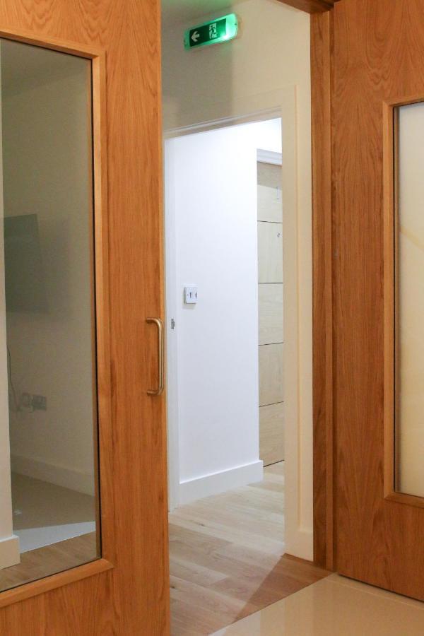 Lovely Studio Apartment With Access For Wheel-Chairs In Sydenham لندن المظهر الخارجي الصورة